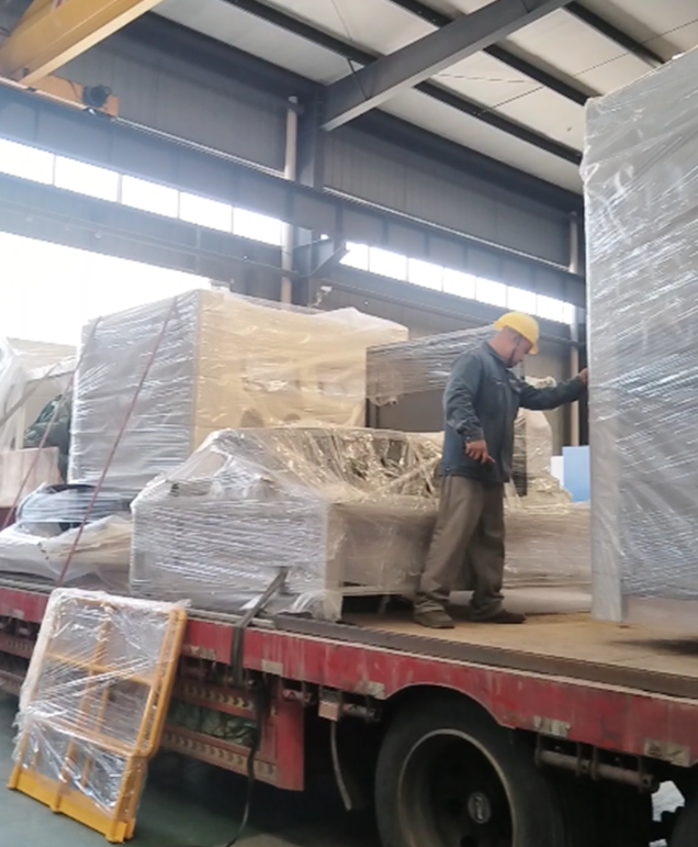 上饶喷砂机软管易破损？选择与保养技巧